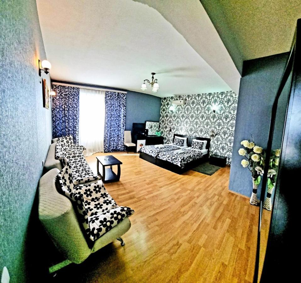 Qeroli Old Town Hotel Tbilisi Bagian luar foto