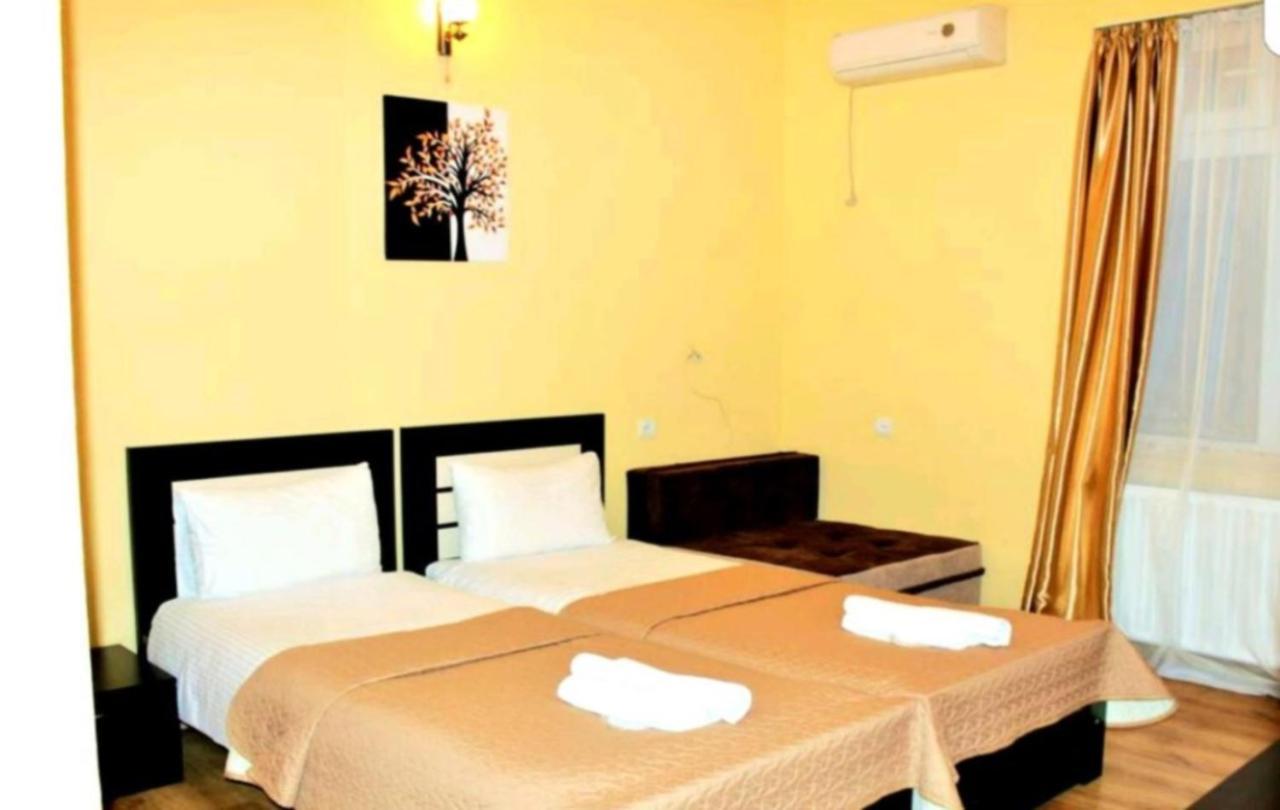 Qeroli Old Town Hotel Tbilisi Bagian luar foto