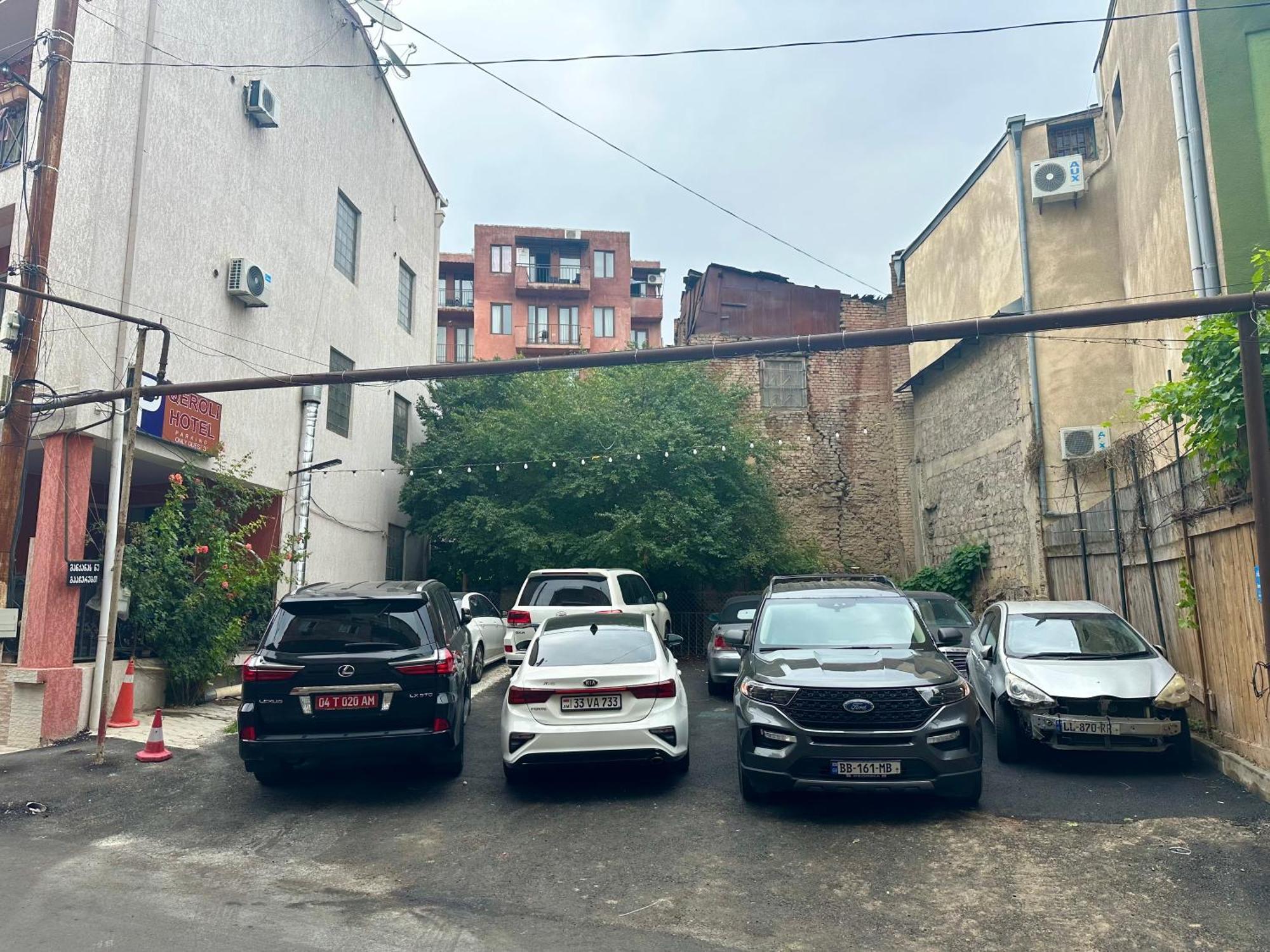 Qeroli Old Town Hotel Tbilisi Bagian luar foto