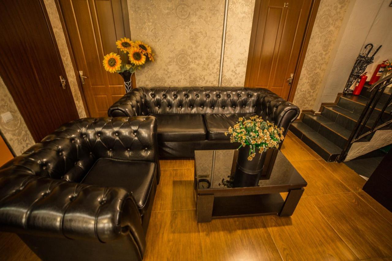 Qeroli Old Town Hotel Tbilisi Bagian luar foto