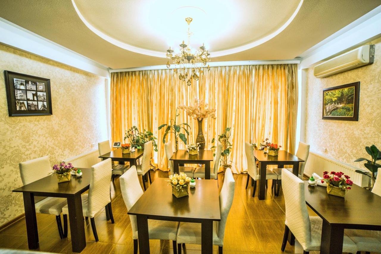 Qeroli Old Town Hotel Tbilisi Bagian luar foto